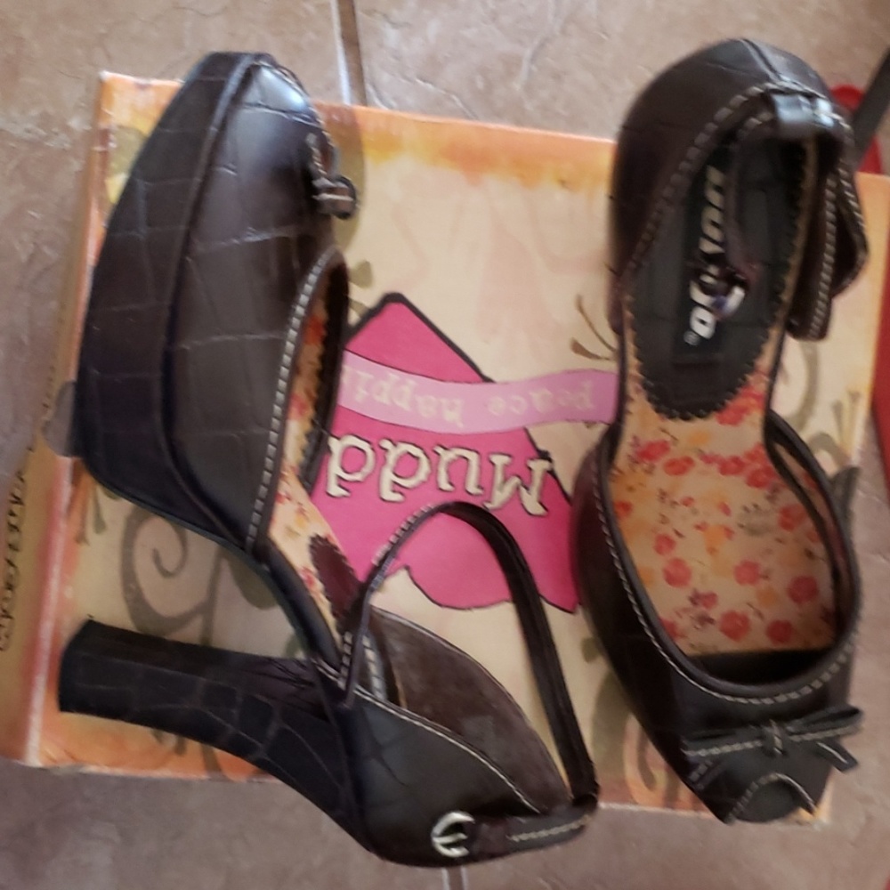 Shoes